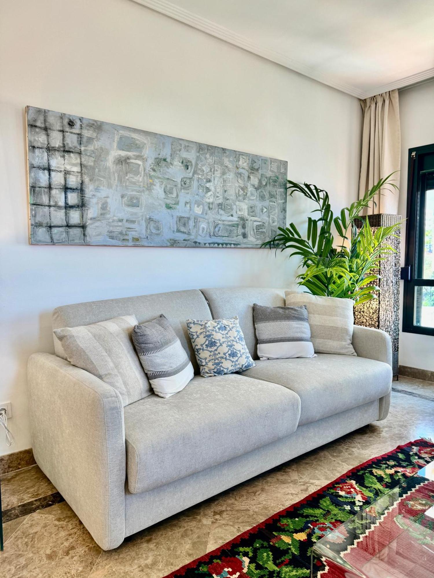 Rs 12 Luxury Center Of - Eaw Homes *